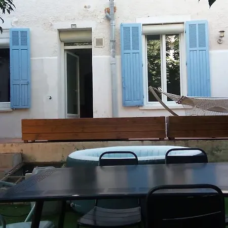Jolie Maison De Avec Jardin Arbore * La Seyne-sur-Mer